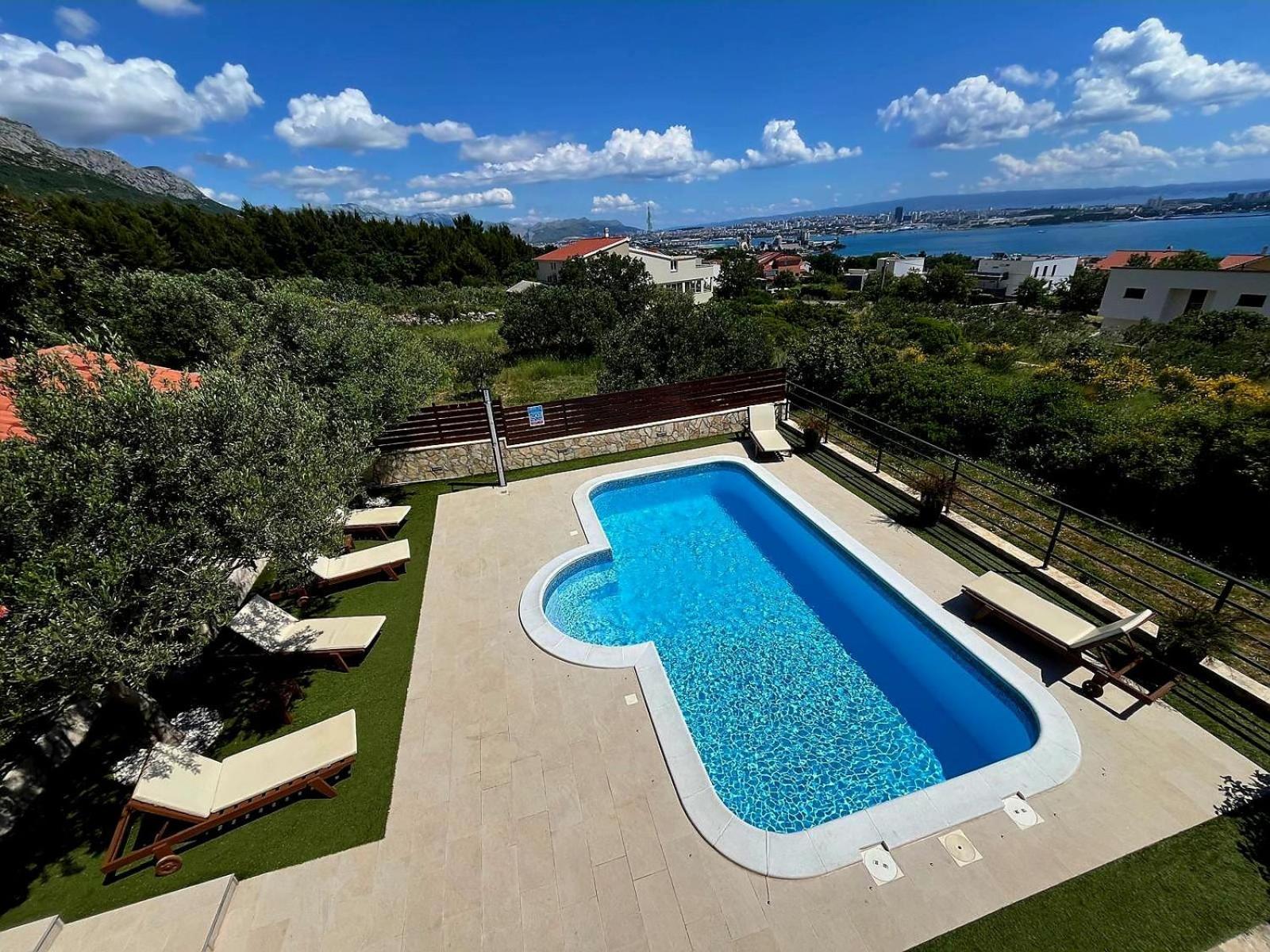 Holiday Home Magic View With Private Heated Pool Kaštela 外观 照片